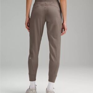 Women’s It’s Rulu Run Fleece - High rise